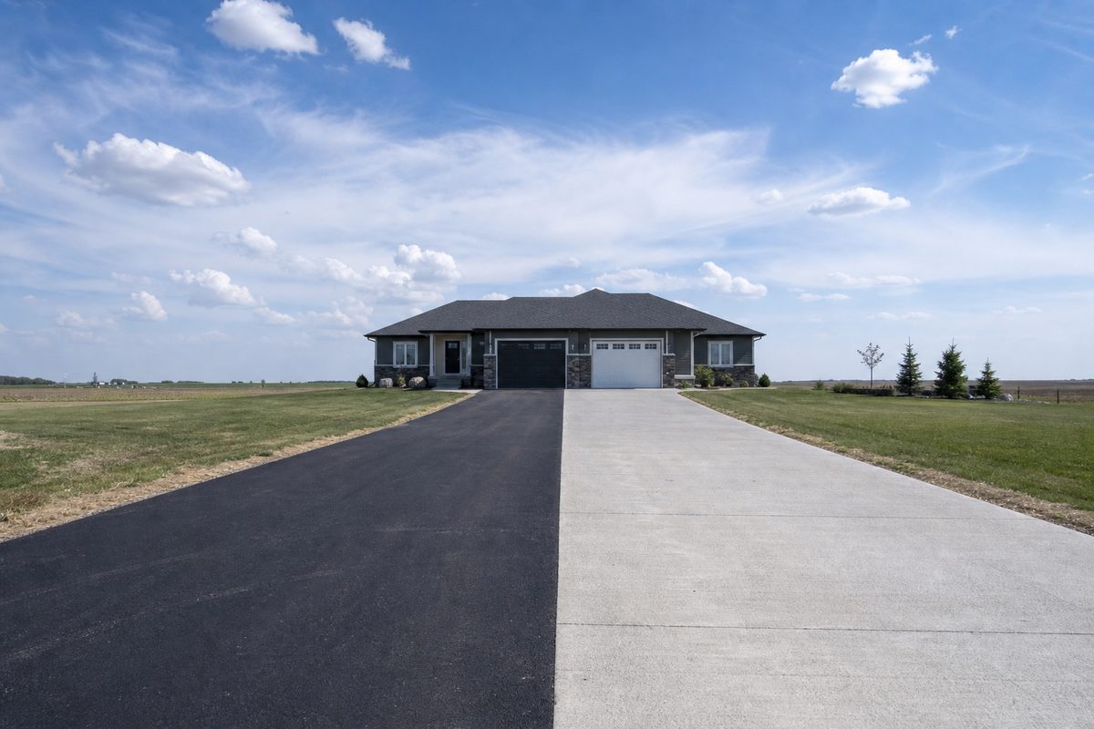 Asphalt vs Concrete Driveways in Saskatoon